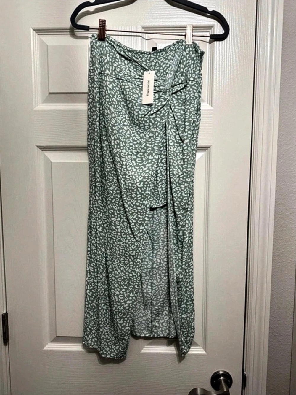 francesca's Cinched Waist Wide Leg Pants Wide Leg Animal Print Pants in Green